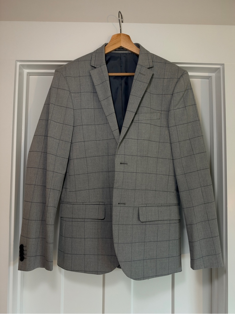 H&M Gray Windowpane Sport Coat - Modern Tailored Blazer